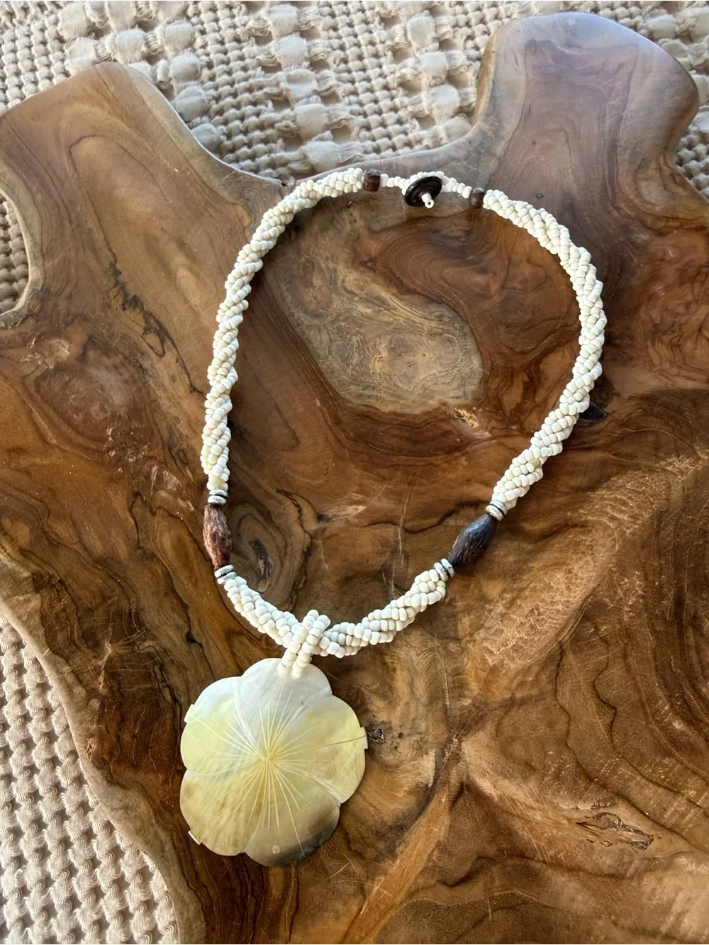 Vintage Mother of Pearl Flower Pendant White Beaded Statement Necklace Boho